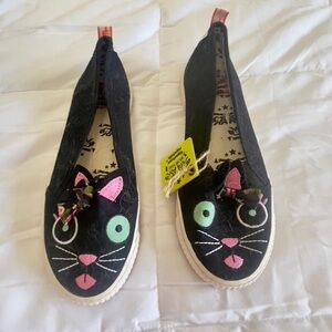 Tigerbear Republik Vintage Euro Cat Embroidered Sneaker Canvas Slip On US 8 NWT